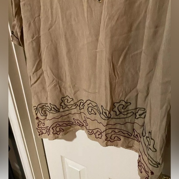 SR Fasion Women’s Embroidered Front Tan Tunic Top Long Sleeves One Size Plus - Picture 5 of 9